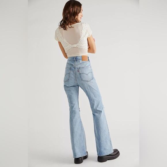 Levi’s 70’s high rise flare jeans 28 NEW - Picture 2 of 9